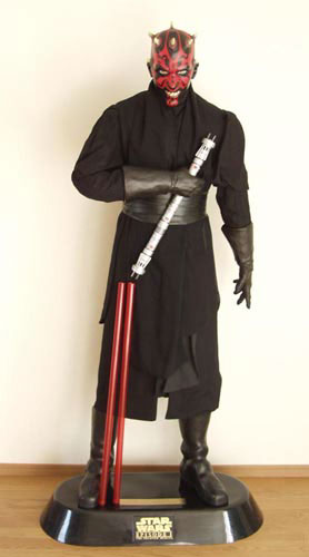 Jar Jar Binks Life-Size Darthmaul